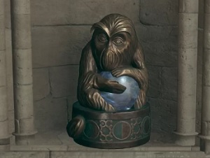 Demiguise Statue and Moon Hogwarts Legacy Guide
